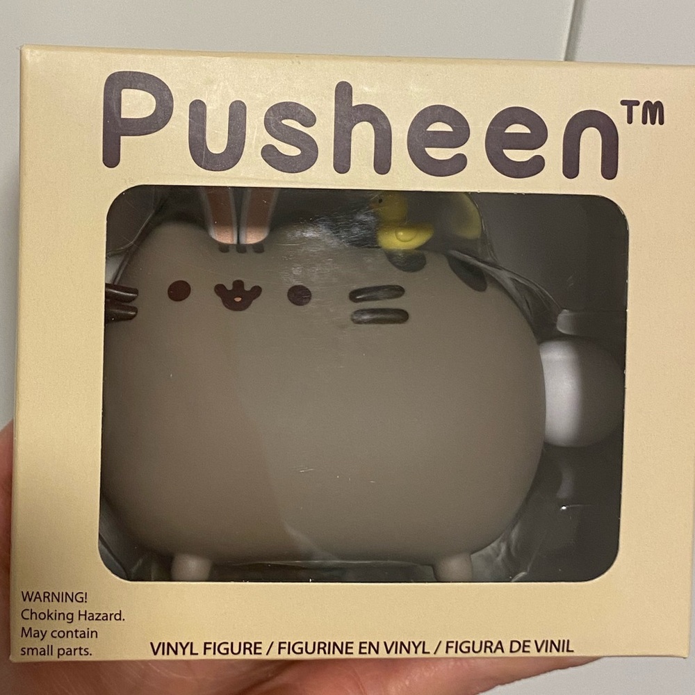 Pusheen Easter Vinyl Figure - New in box